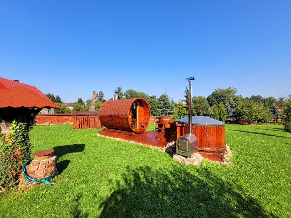 Agroturystyka Sielska Kraina Zabkowice Slaskie Esterno foto