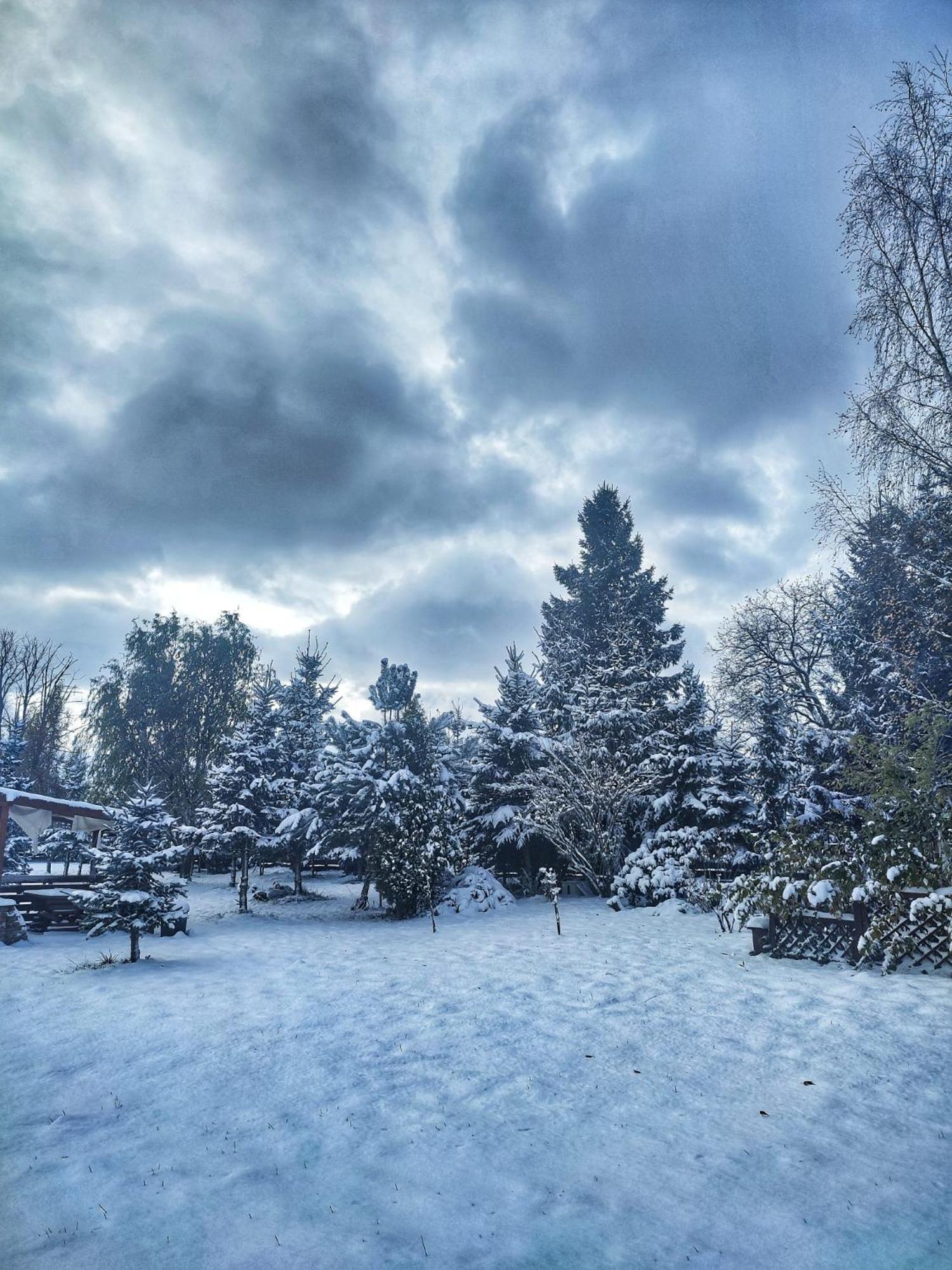 Agroturystyka Sielska Kraina Zabkowice Slaskie Esterno foto