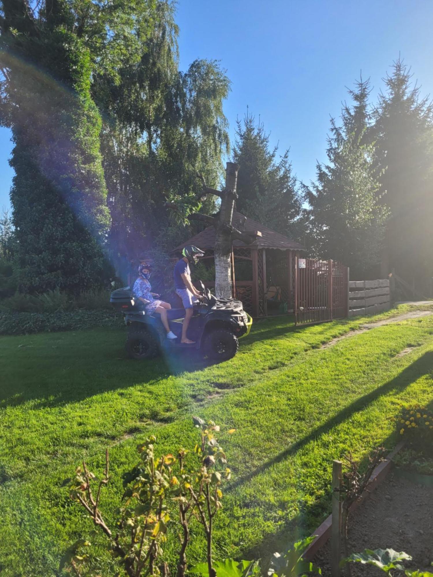 Agroturystyka Sielska Kraina Zabkowice Slaskie Esterno foto