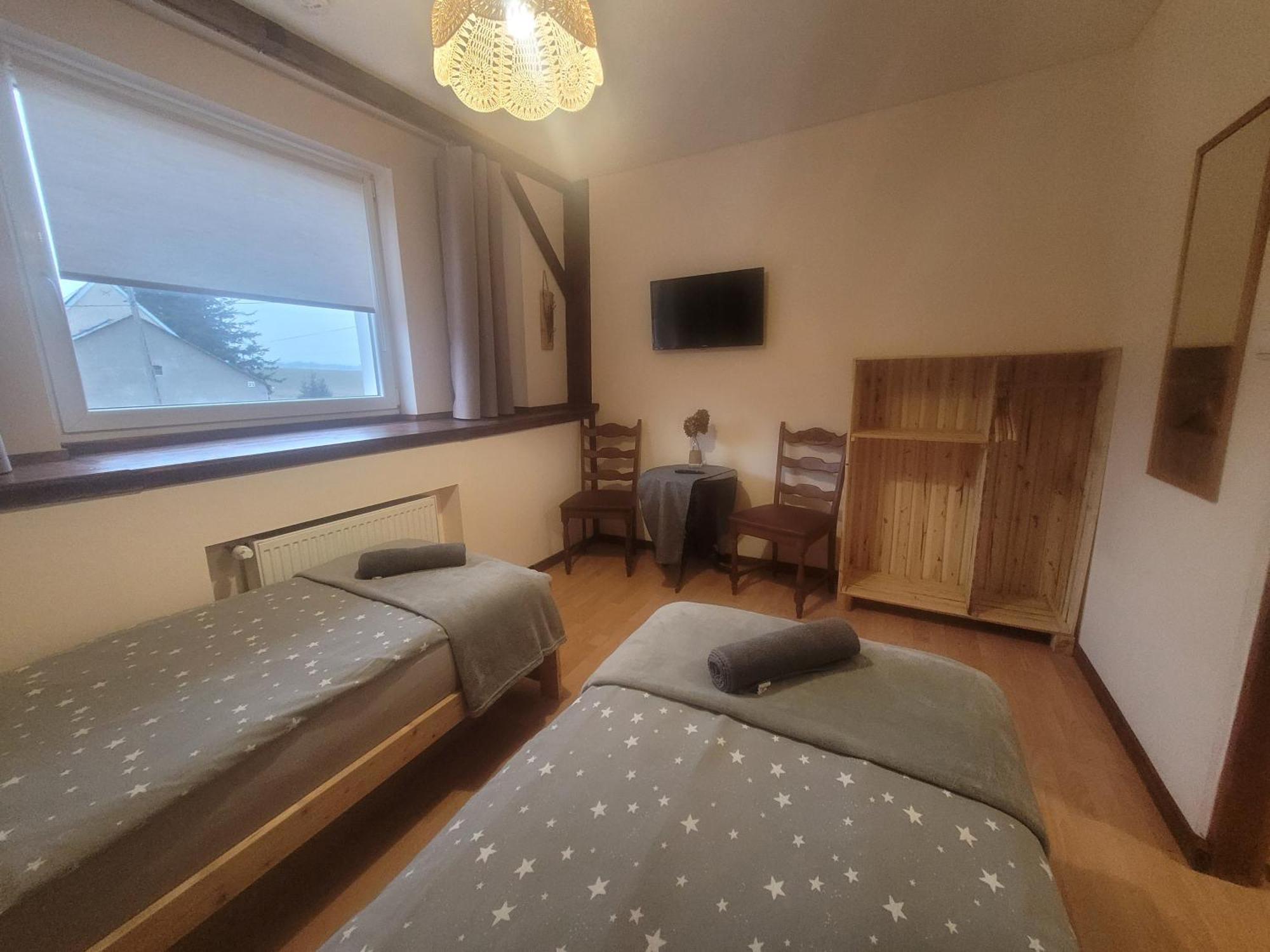 Agroturystyka Sielska Kraina Zabkowice Slaskie Esterno foto