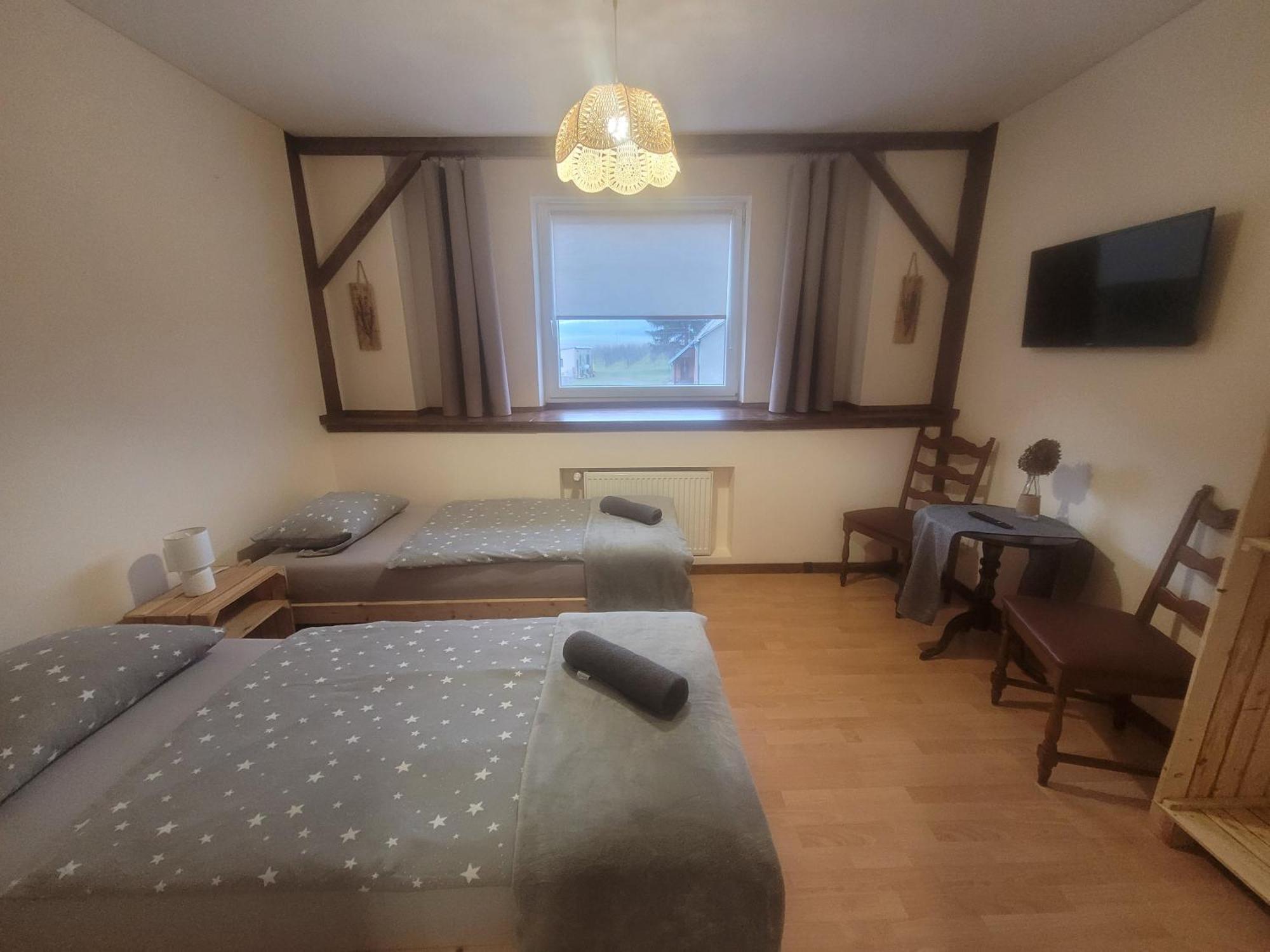 Agroturystyka Sielska Kraina Zabkowice Slaskie Esterno foto